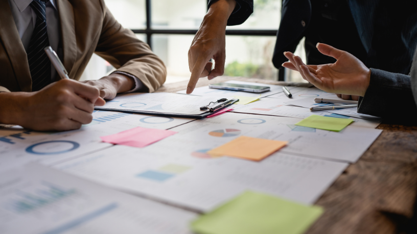 Rodrigo Balassiano explores how the convergence of regulation and technology is transforming fund management, highlighting the role of sandboxes and discreet innovation.