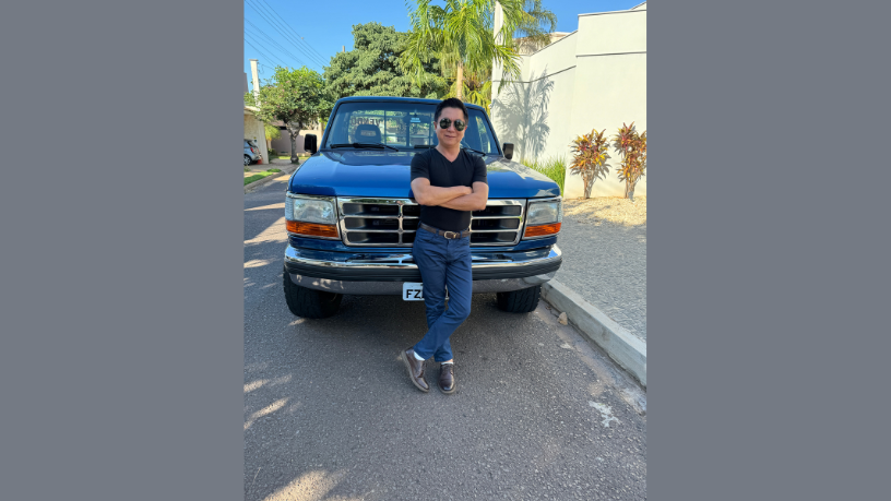 Milton Seigi Hayashi highlights must-see destinations around the world for every true car enthusiast.