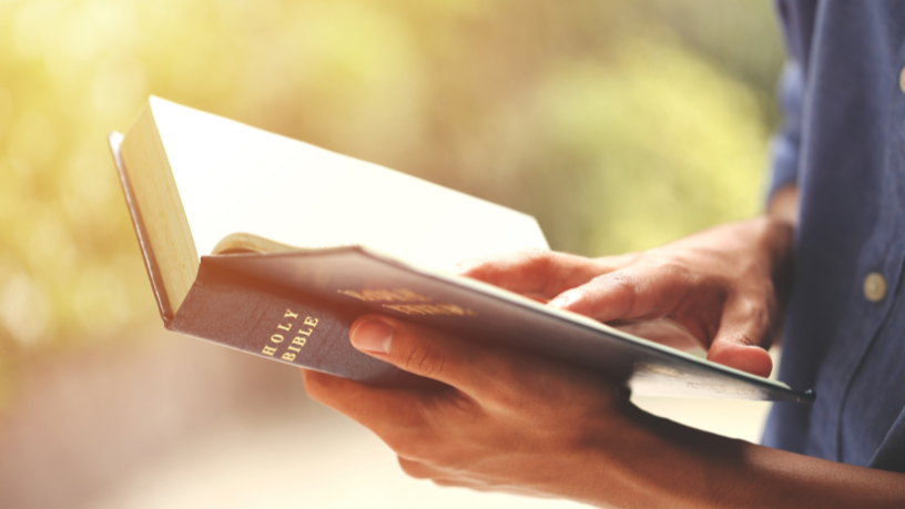 O suposto falso conflito entre tradição e modernidade revela-se superável à luz da reflexão de Jose Eduardo De Oliveira e Silva.